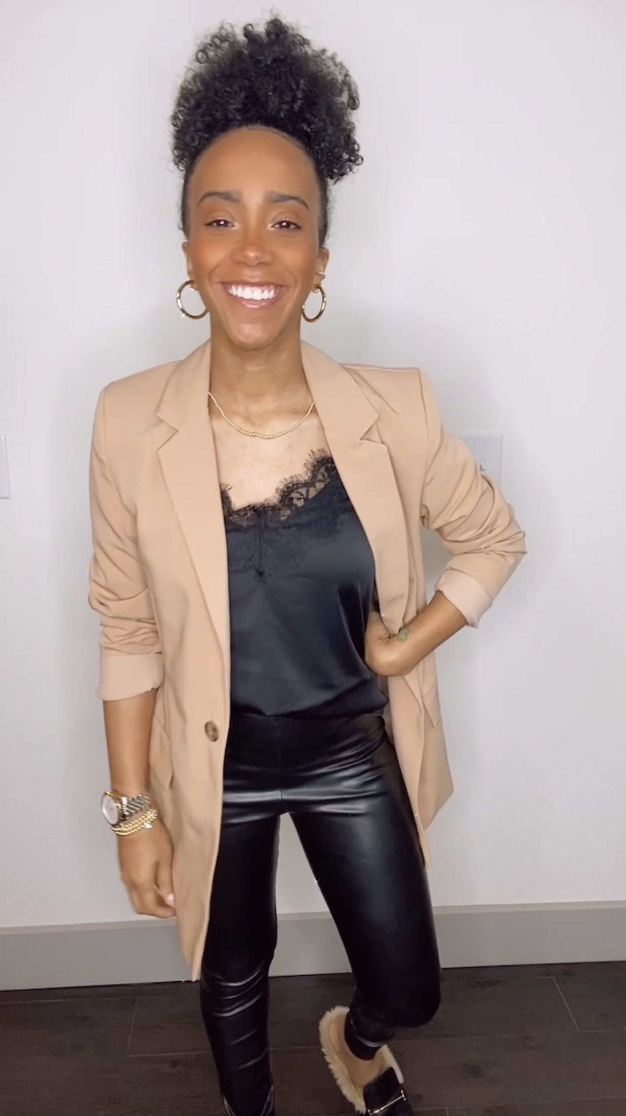 How to Style a Blazer 3 Ways neutral tone blazer